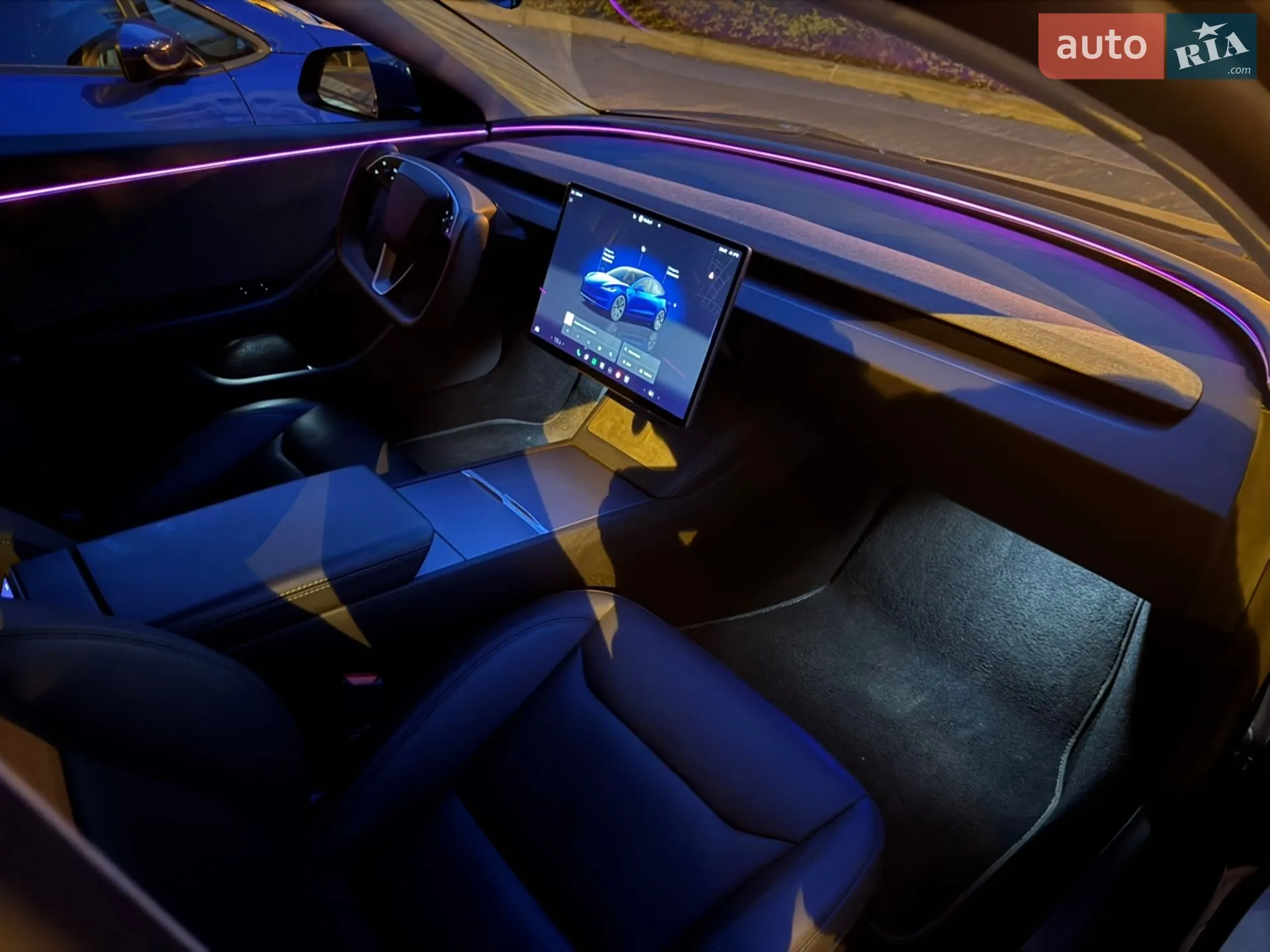 2025 Tesla Model 3 - мініатюра 36