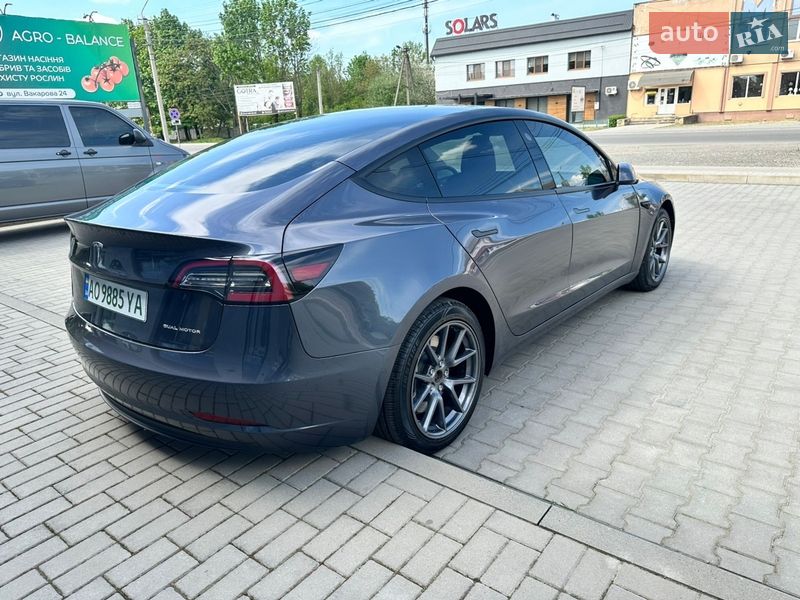 Седан Tesla Model 3 2022 в Виноградове