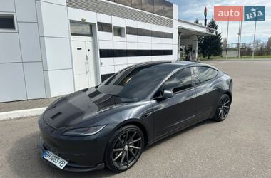 Седан Tesla Model 3 2024 в Черноморске