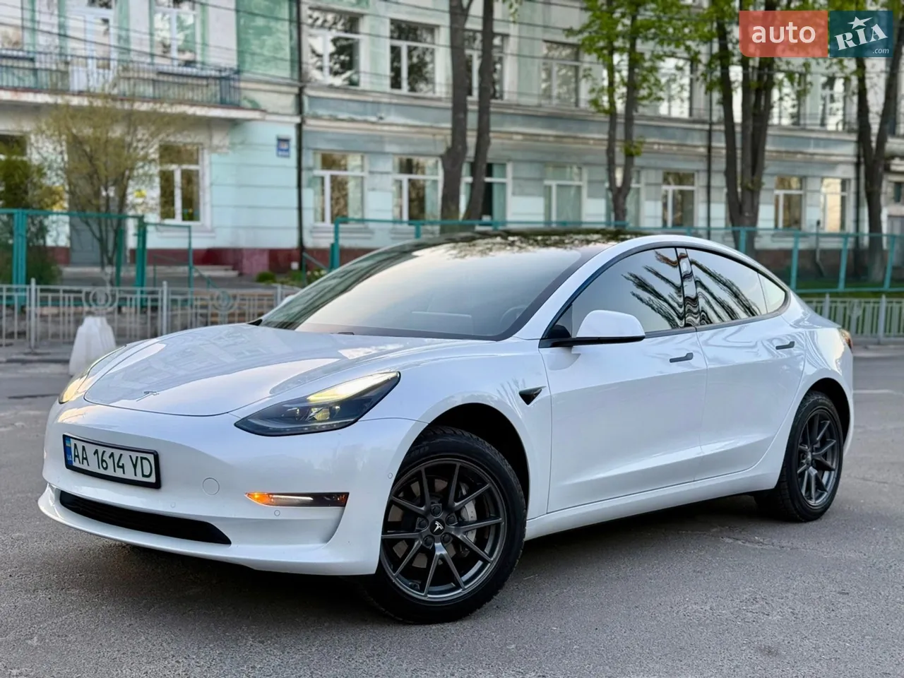 2022 Tesla Model 3 - мініатюра 21