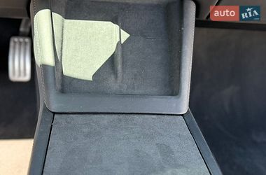 Седан Tesla Model 3 2024 в Тернополе