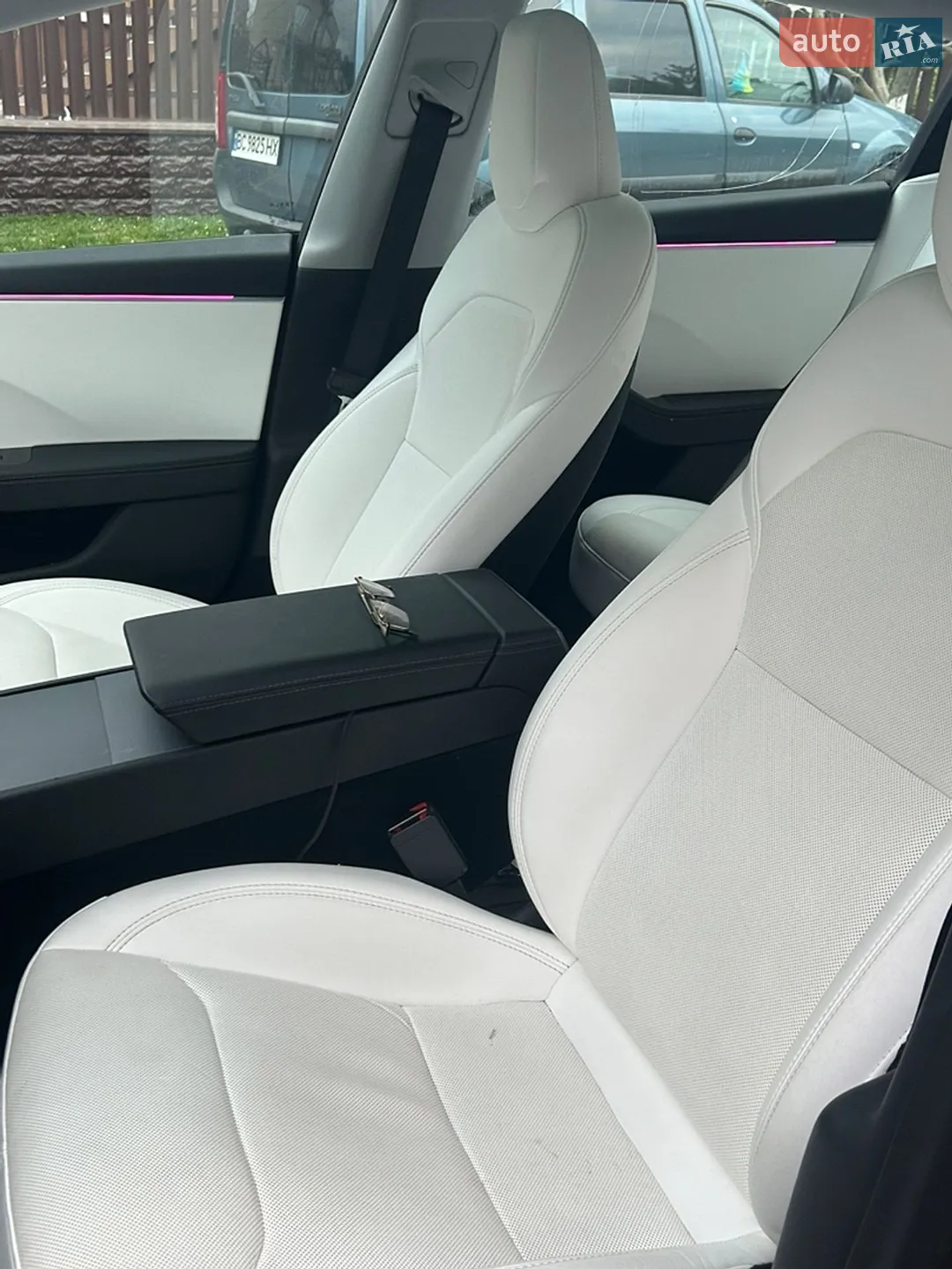 2024 Tesla Model 3 - мініатюра 9
