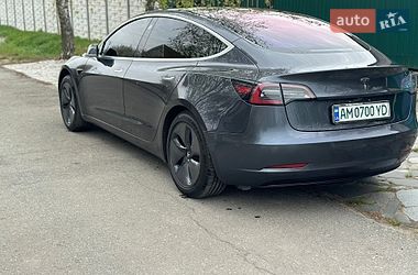 Седан Tesla Model 3 2018 в Житомире