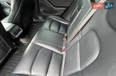 Седан Tesla Model 3 2018 в Києві