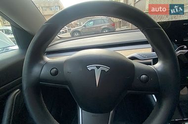 Седан Tesla Model 3 2019 в Тернополе