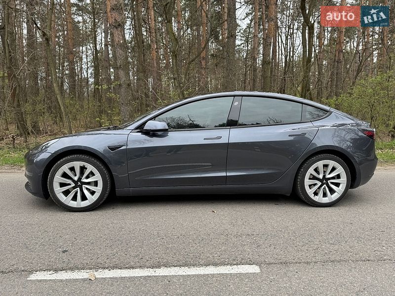 Седан Tesla Model 3 2021 в Василькове