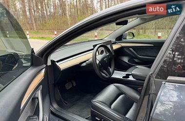 Седан Tesla Model 3 2021 в Василькове