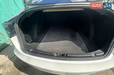 Седан Tesla Model 3 2019 в Днепре