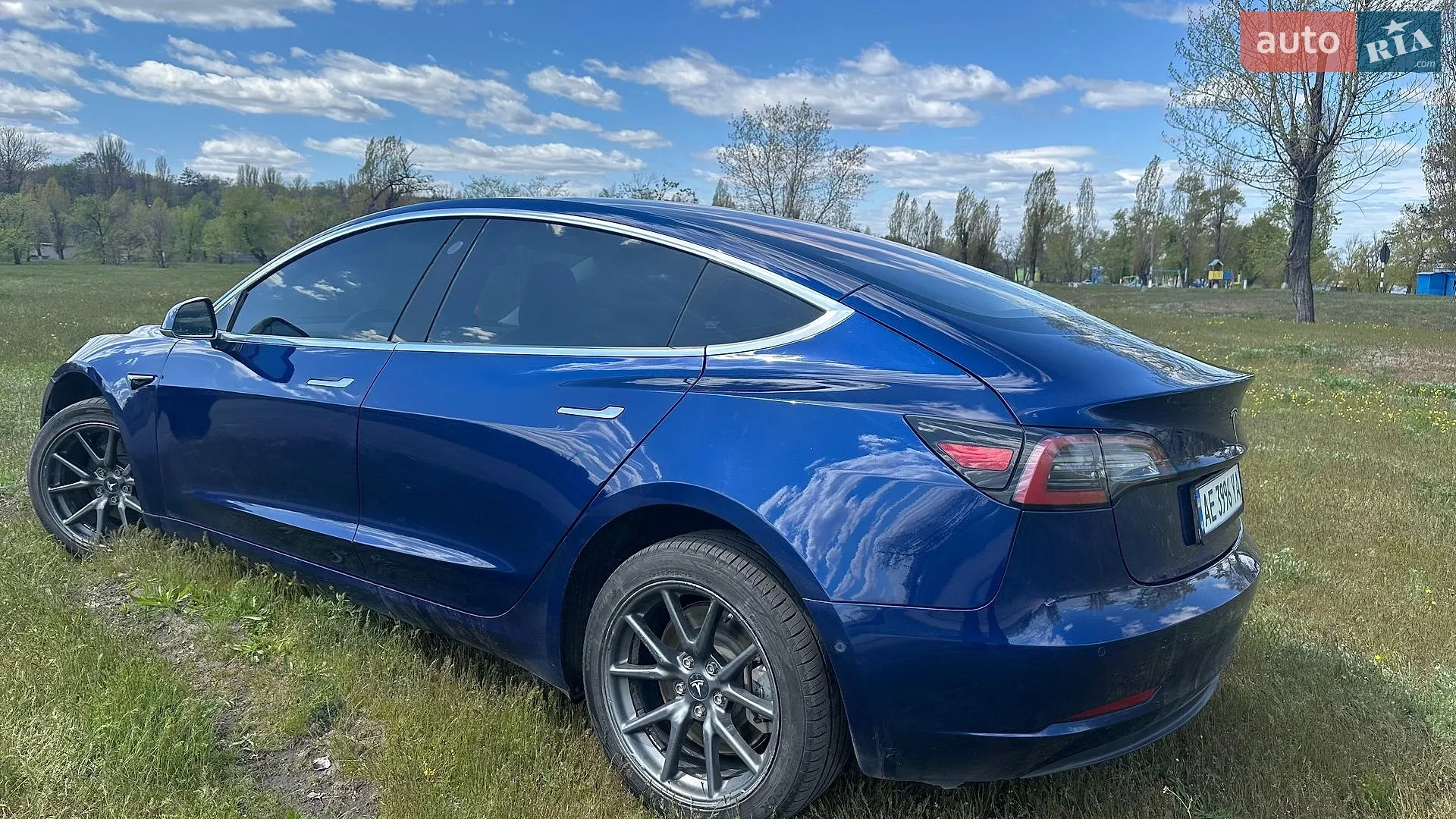 2018 Tesla Model 3 - мініатюра 9