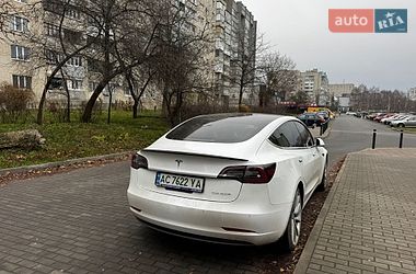 Седан Tesla Model 3 2019 в Луцьку