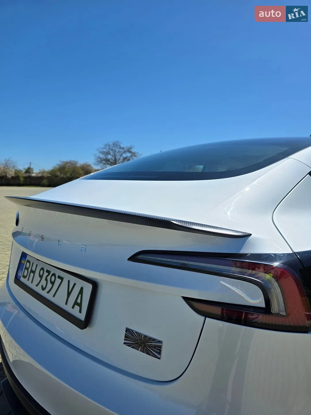 2025 Tesla Model 3 - мініатюра 7