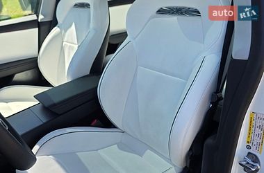 Седан Tesla Model 3 2025 в Одессе
