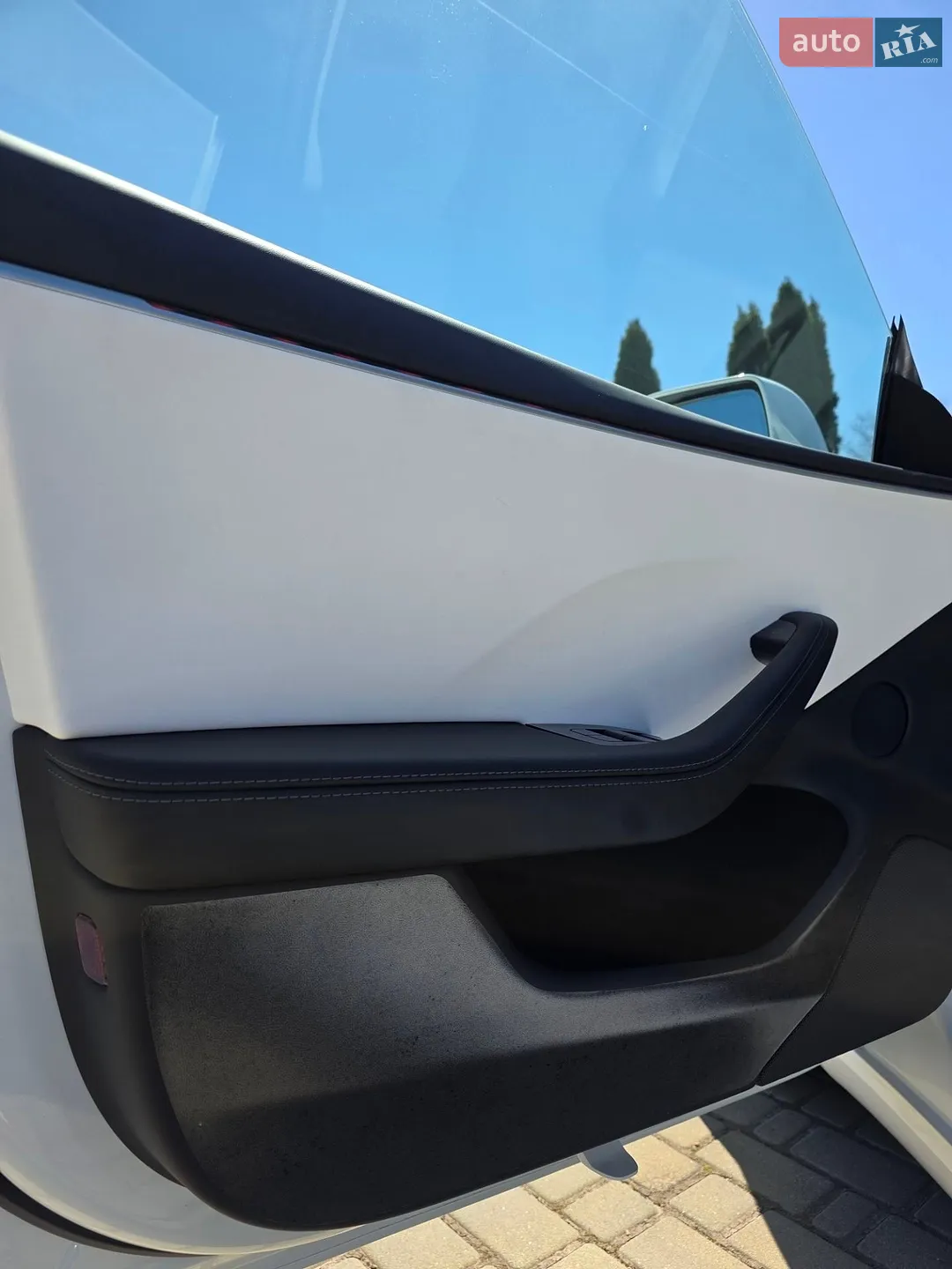 2025 Tesla Model 3 - мініатюра 20