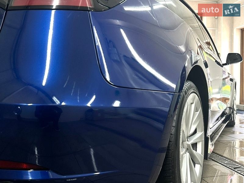 Седан Tesla Model 3 2021 в Одесі