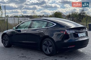 Седан Tesla Model 3 2019 в Днепре