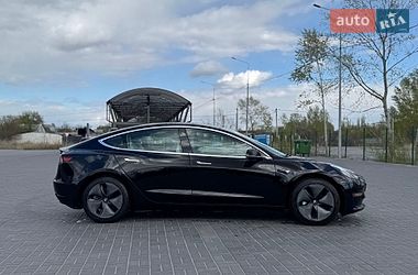 Седан Tesla Model 3 2019 в Днепре
