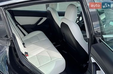 Седан Tesla Model 3 2019 в Днепре
