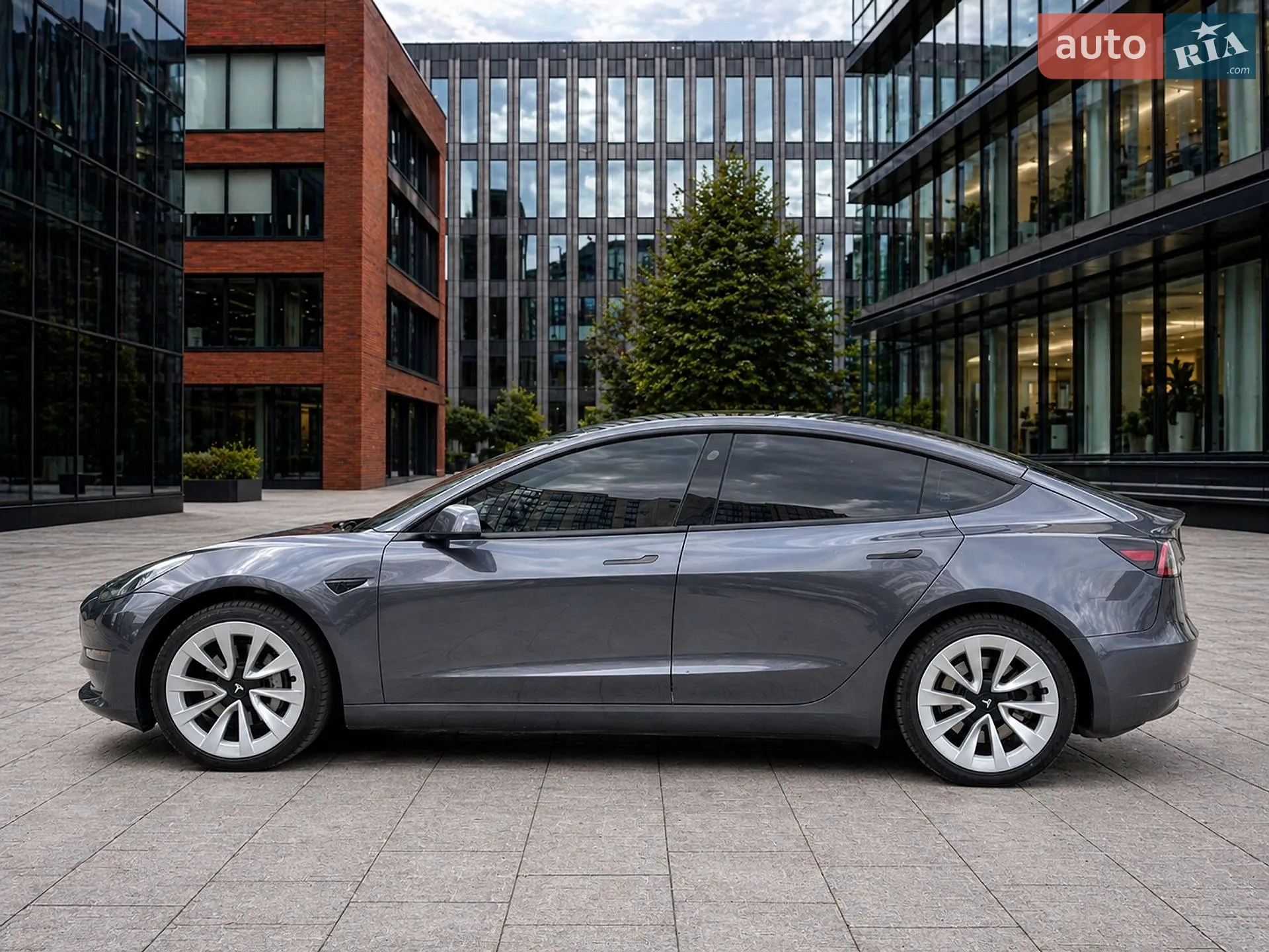2023 Tesla Model 3 - мініатюра 5