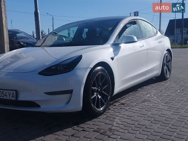 Tesla Model 3 2021 Tesla Model 3 2021