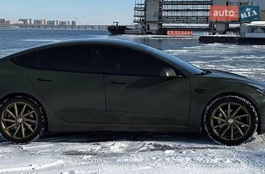Седан Tesla Model 3 2019 в Дніпрі