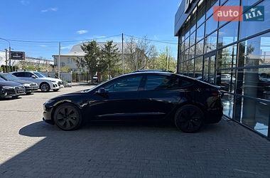 Седан Tesla Model 3 2024 в Ивано-Франковске