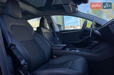 Седан Tesla Model 3 2024 в Ивано-Франковске