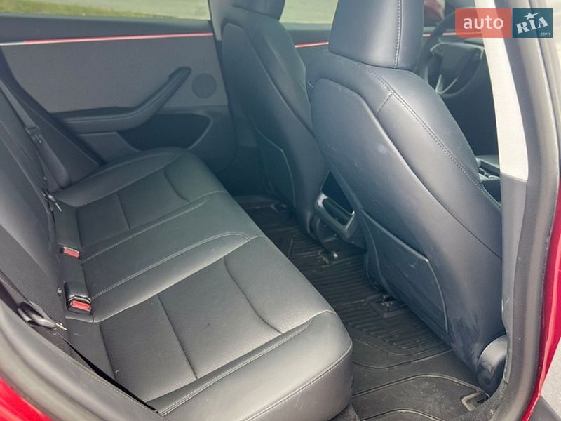 Седан Tesla Model 3 2024 в Харькове