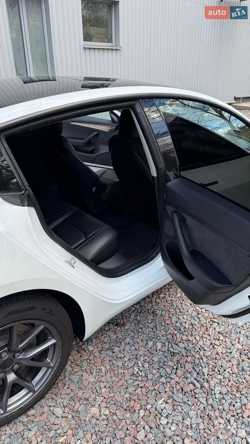 2021 Tesla Model 3 - мініатюра 13
