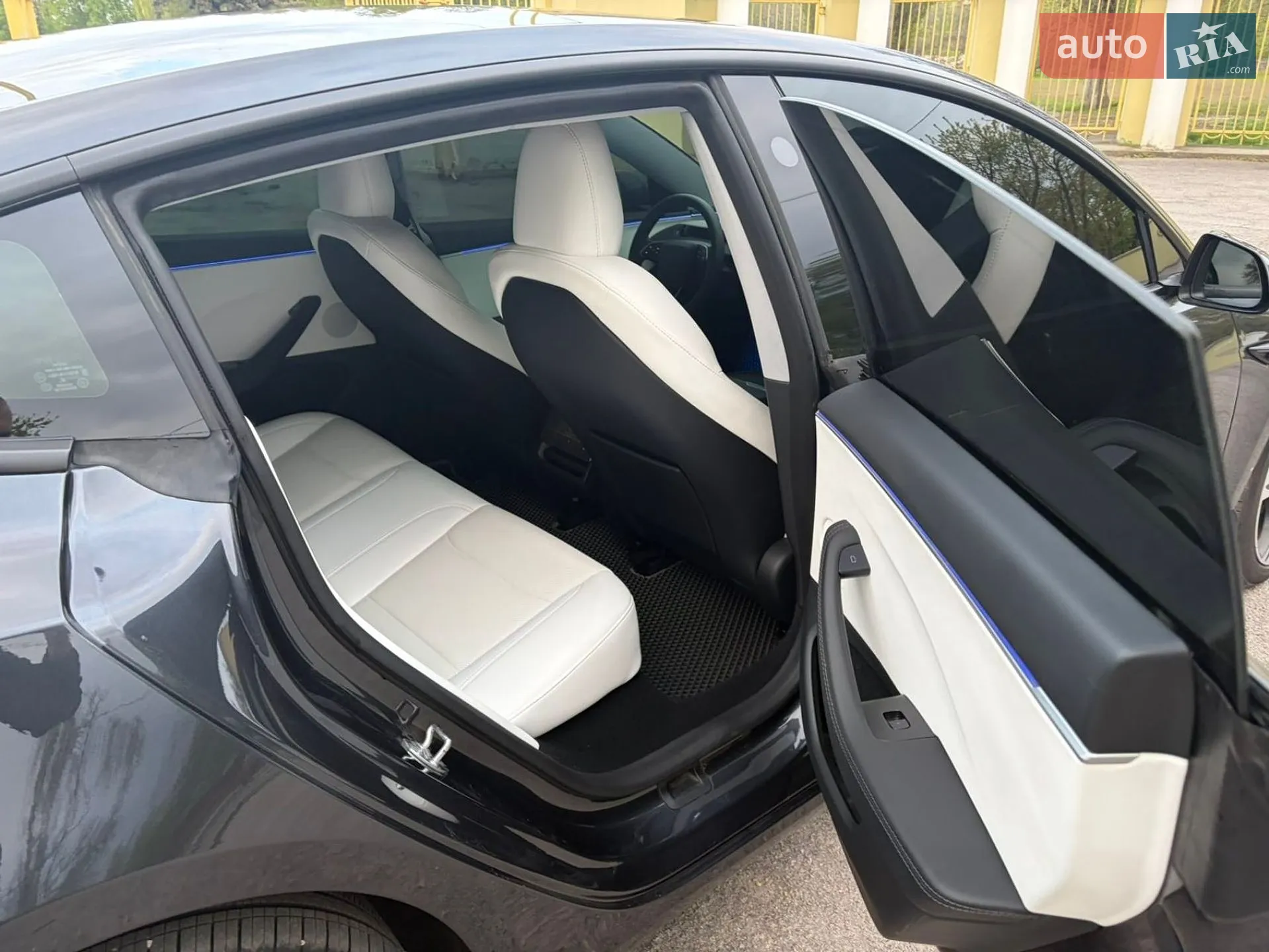 2024 Tesla Model 3 - мініатюра 14