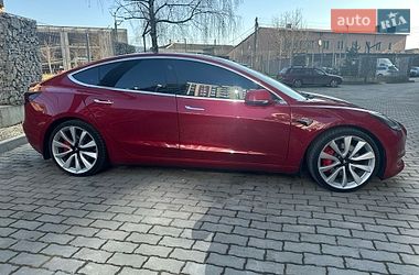 Седан Tesla Model 3 2018 в Ивано-Франковске