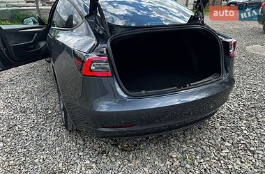 Седан Tesla Model 3 2021 в Ивано-Франковске