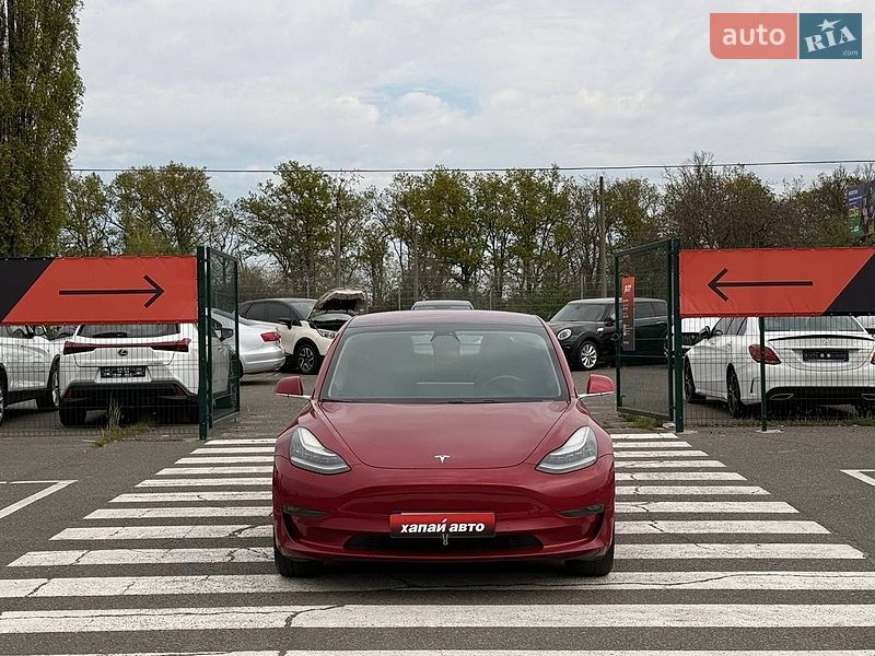 Седан Tesla Model 3 2018 в Одессе