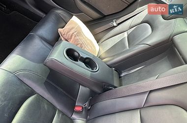Седан Tesla Model 3 2020 в Киеве