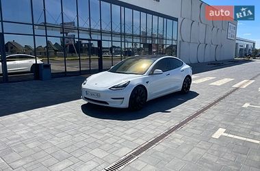 Седан Tesla Model 3 2023 в Луцке