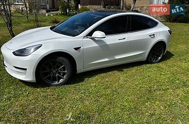 Седан Tesla Model 3 2020 в Каменском