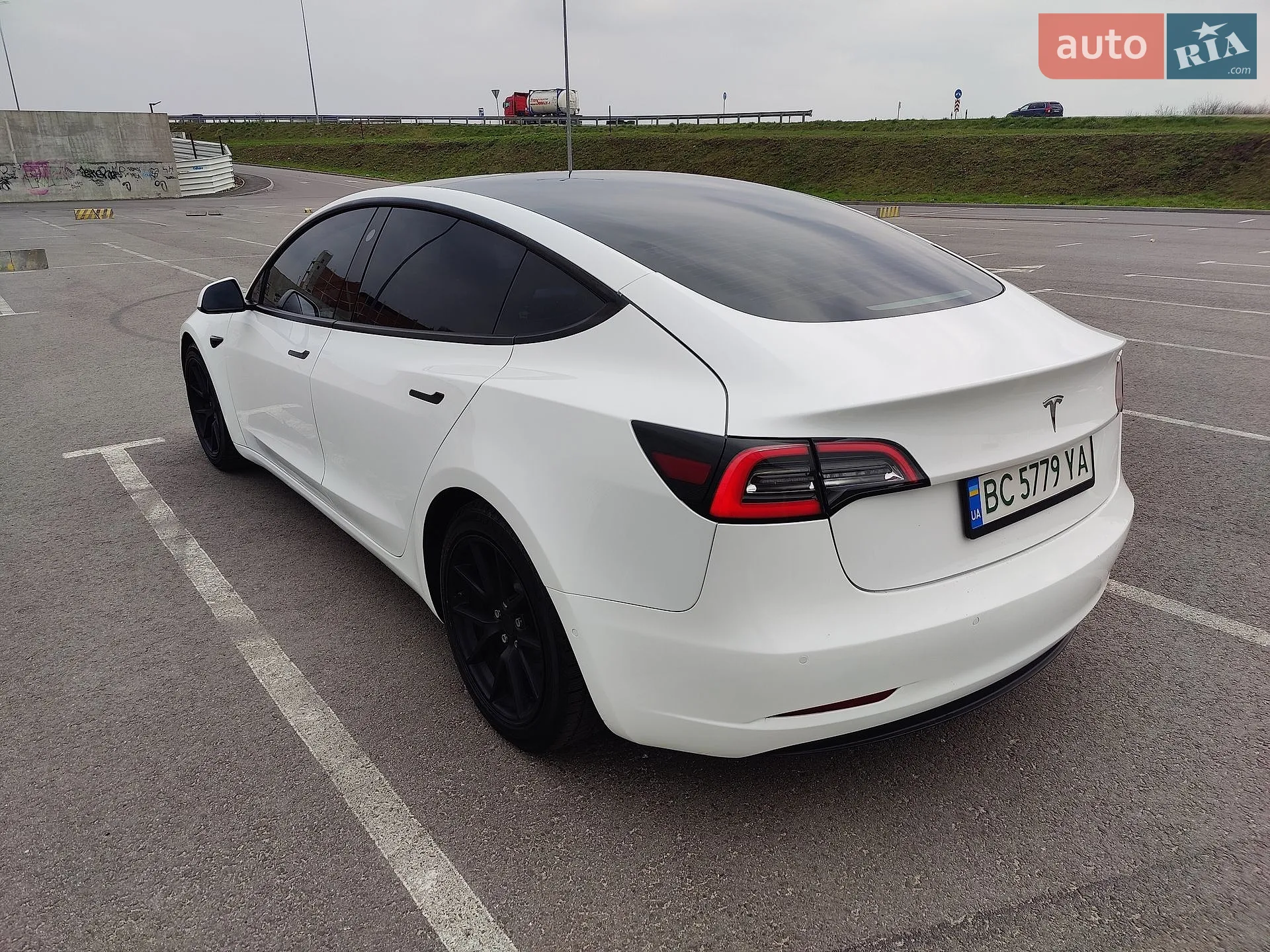 2021 Tesla Model 3 - мініатюра 18