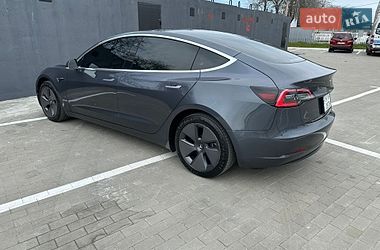 Седан Tesla Model 3 2019 в Одесі