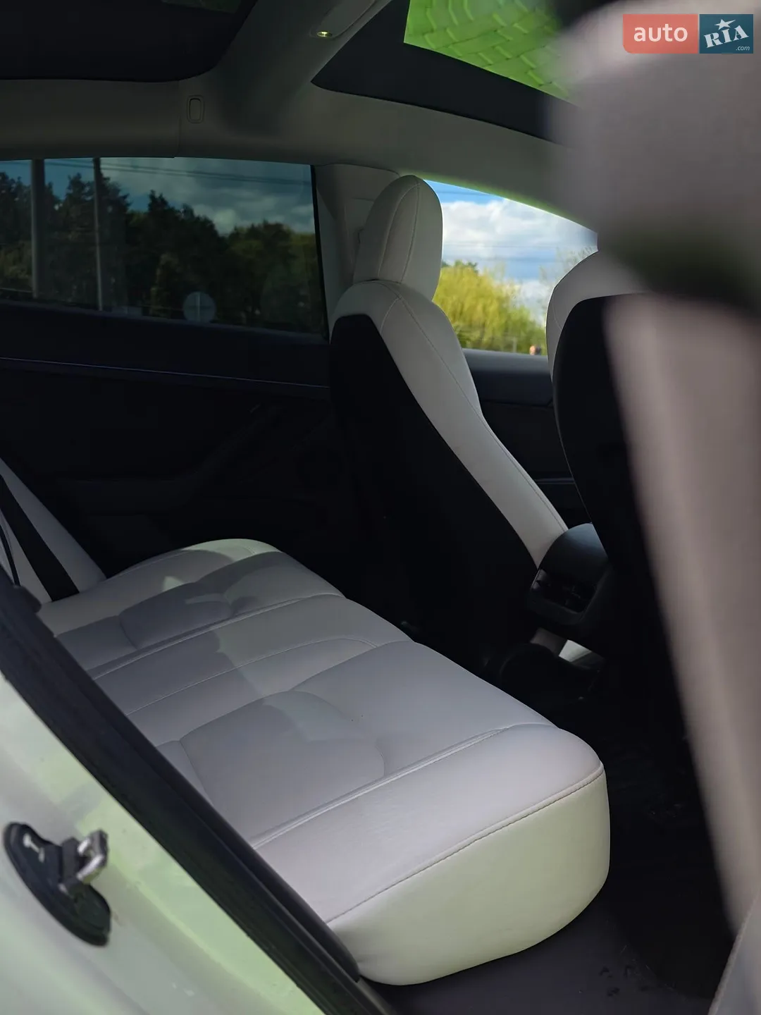 2022 Tesla Model 3 - мініатюра 37