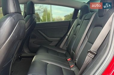 Седан Tesla Model 3 2018 в Одесі