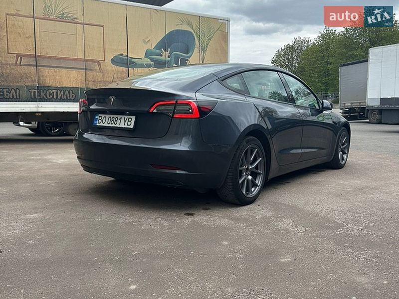 Седан Tesla Model 3 2023 в Тернополе фото 2 Седан Tesla Model 3 2023 в Тернополе
