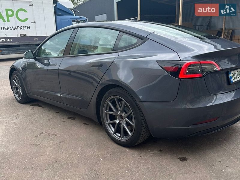 Седан Tesla Model 3 2023 в Тернополе фото 3 Седан Tesla Model 3 2023 в Тернополе
