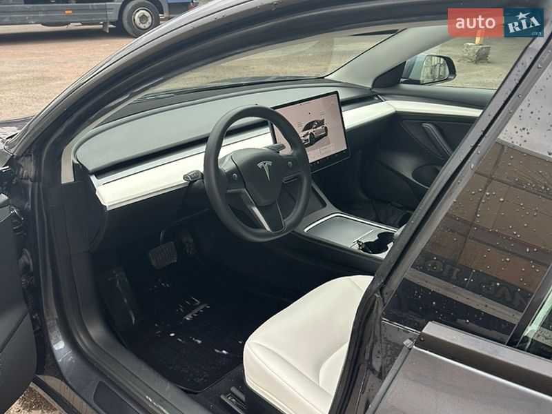 Седан Tesla Model 3 2023 в Тернополе фото 6 Седан Tesla Model 3 2023 в Тернополе