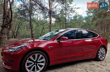 Седан Tesla Model 3 2018 в Днепре