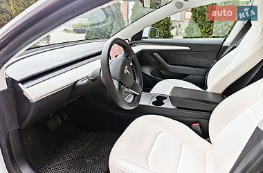 Седан Tesla Model 3 2021 в Дніпрі