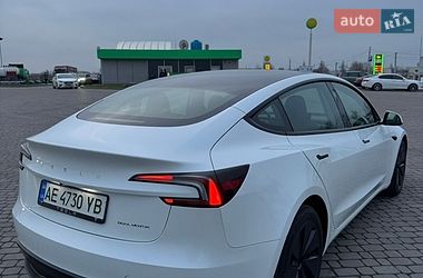 Седан Tesla Model 3 2024 в Днепре