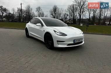 Седан Tesla Model 3 2019 в Житомире