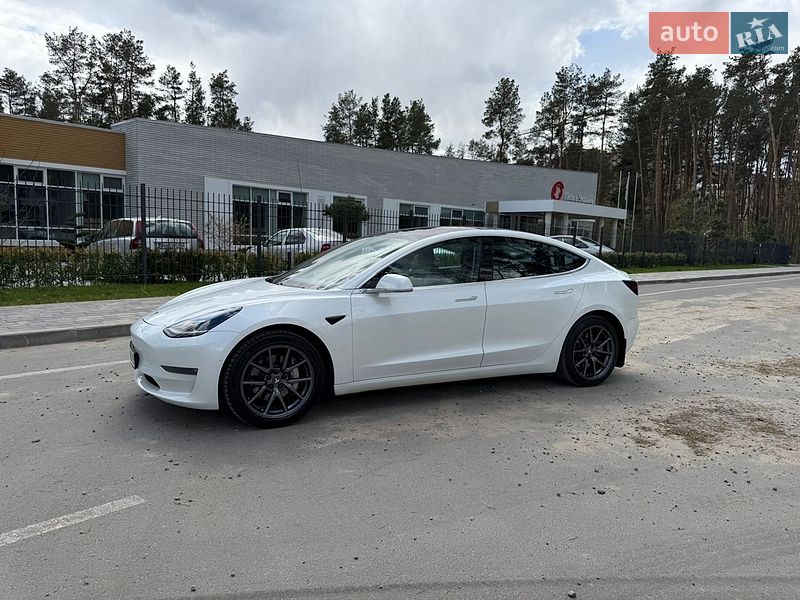 Седан Tesla Model 3 2019 в Житомирі фото 11 Седан Tesla Model 3 2019 в Житомирі