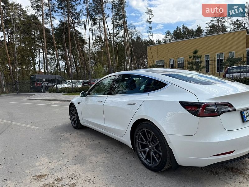 Седан Tesla Model 3 2019 в Житомирі фото 13 Седан Tesla Model 3 2019 в Житомирі