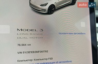Седан Tesla Model 3 2021 в Черновцах