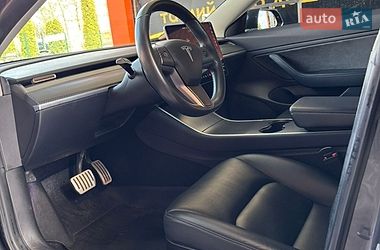 Седан Tesla Model 3 2019 в Кропивницькому
